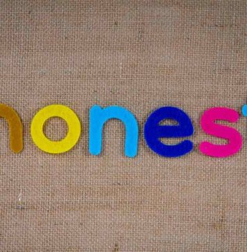 Radiografía a la honestidad en Chile: 65% chilenos piensa que somos poco honestos