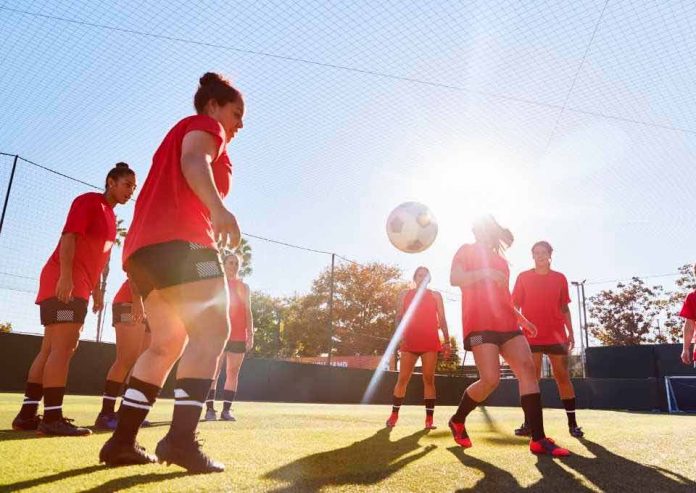 Visa primer Socio del Fútbol Femenino de la FIFA