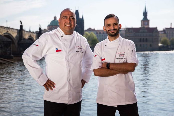 Equipo de chefs chilenos logra tercer lugar en competencia internacional