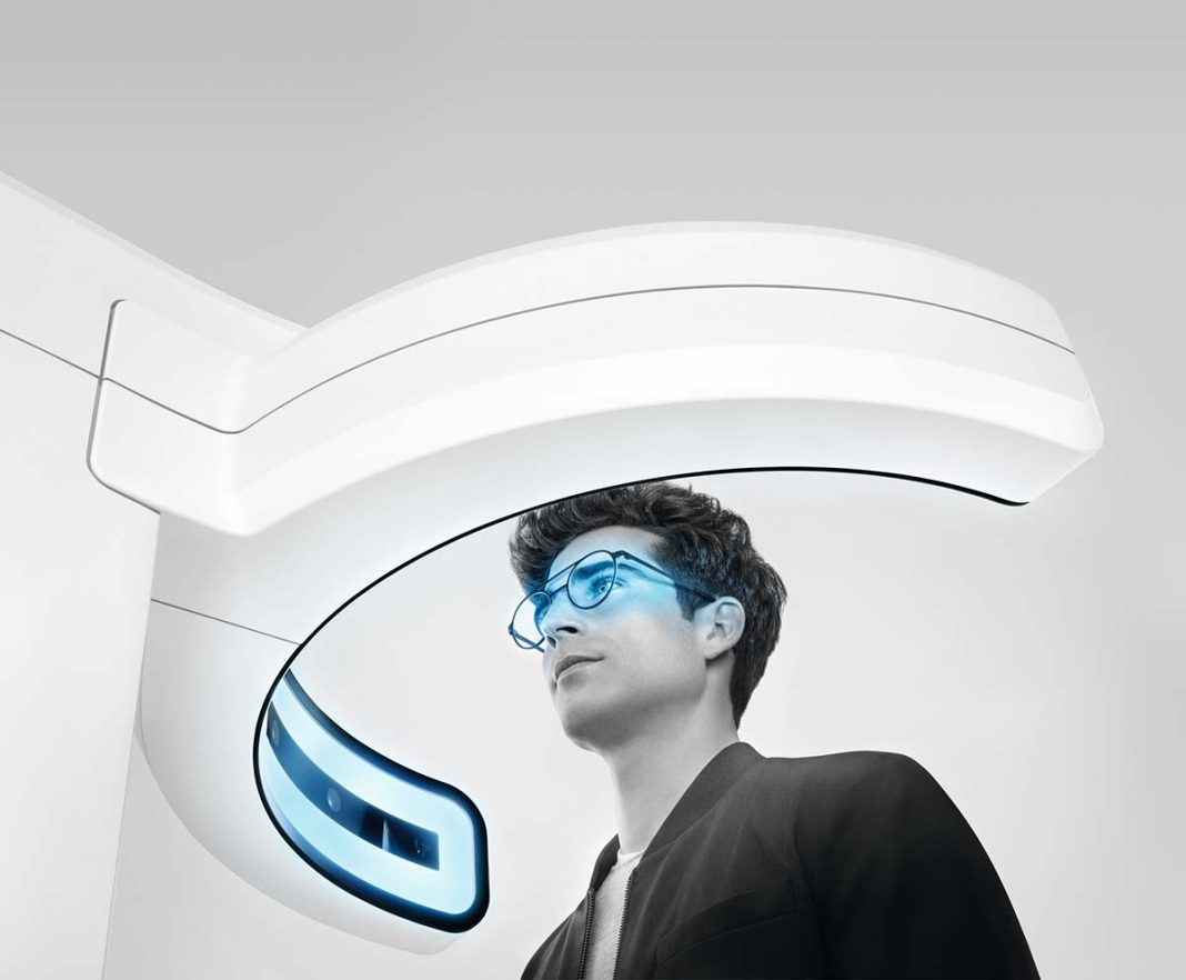 El equipo que revolucionó la personalización de anteojos en Chile