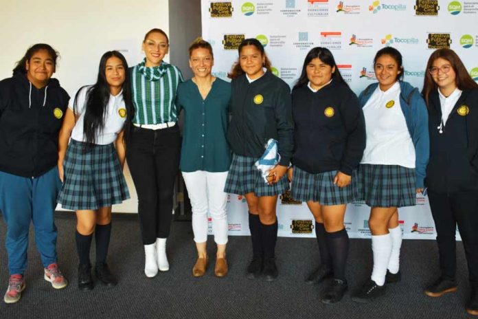 Familias y estudiantes dieron vida al II Festival Fútbol Cine de Tocopilla