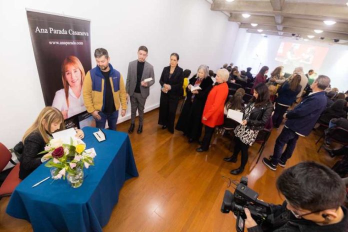 Con gran asistencia de público se realizó el lanzamiento del libro “Madre de Fe” 