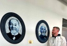 Ian Berry visita Chile y dona dos obras a Levi's en honor a los 150 años del jeans 501