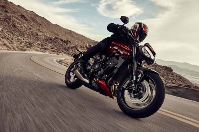 Triumph Motorcycles estrena en Chile nueva generación de la naked Street Triple 765