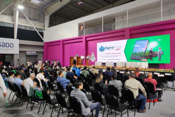 Agrofest 2023 destaca participación de AQUA4D Latam en la feria agrícola más grande de Perú