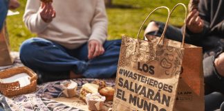 comida a animales abandonados