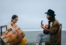 Camila y Silvio presentan videoclip de “Neblina” y se preparan para lanzar nuevo disco en Matucana 100 Camila y Silvio presentan videoclip de “Neblina” y se preparan para lanzar nuevo disco en Matucana 100