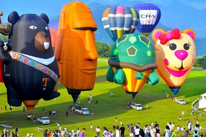 Globo Moai Tupuna cautivó al público en Festival de Taiwán y se prepara para un vuelo en Chile