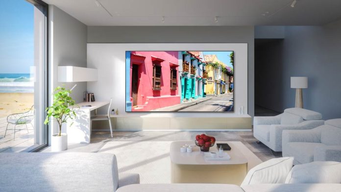 El TV más grande de Samsung hasta ahora, ya está disponible en Chile