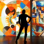 Fixiona, el primer espacio de exhibición de artes inmersivas en Chile que entrega una experiencia en la que se permite ser parte de la fantasía