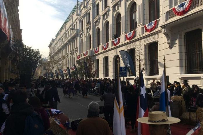 Tradicional Campeonato de Cueca se tomará el centro de Santiago