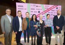 Espectáculo del equilibrio aéreo y nuevo pasacalle precolombino de la Patogallina marcan anuncio del festival teatro a mil 2024