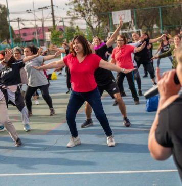 La Florida da inicio a zumbatones para prevenir el cáncer de mama