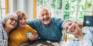 BondUP La primera red social chilena diseñada para que personas mayores encuentren nuevos amigos