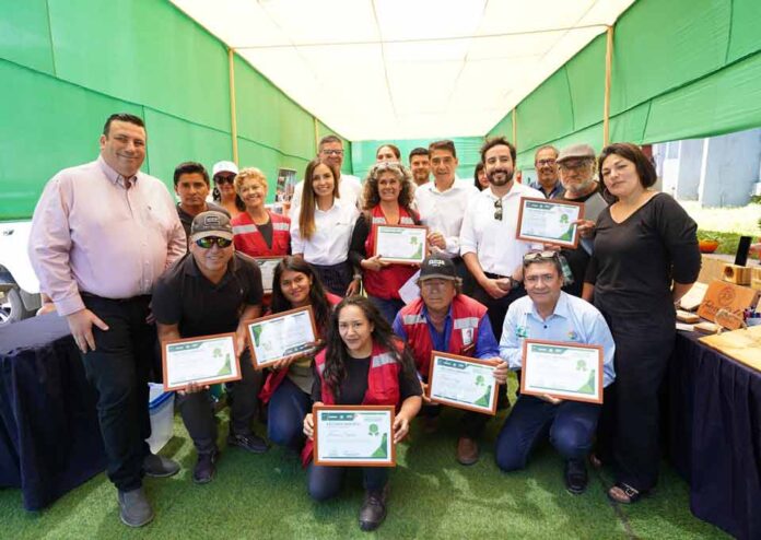 Collahuasi se suma a reconocimiento de recicladores de base por su contribución a la economía circular en Tarapacá