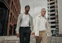 Dockers® innova en los khaki con una nueva colección basada en el rendimiento.