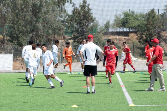 Jóvenes de Viña del Mar, Coquimbo y Santiago viajarán a Alemania para entrenar con juveniles de FC Bayern Munich