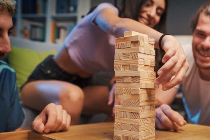 Qué Dice Chile, Monopoly, Jenga y Twister son los juegos más comprados en el retail chileno