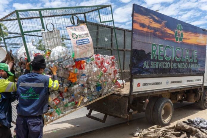 Ya están abiertas las postulaciones a programa que entrega financiamiento y equipamiento a recicladores de base, gestores y municipios