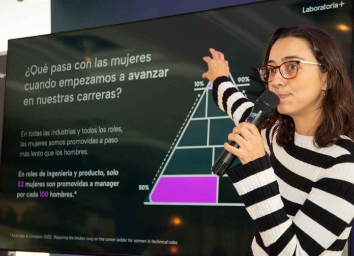 Comunidad, sororidad y guía: claves para el progreso de las mujeres en el mercado laboral