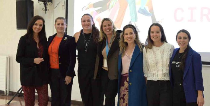 Start-Up Chile realizó encuentro de mujeres del ecosistema de emprendimiento