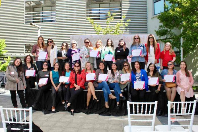 Conectadas: Las mujeres que redefinen el futuro del emprendimiento tecnológico en la Región del Biobío