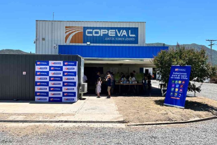 Copeval inaugura moderna planta de fertilizantes líquidos en Nancagua