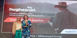 Hughes gana en los Premios EIKON 2024 con su iniciativa Conectando Sueños