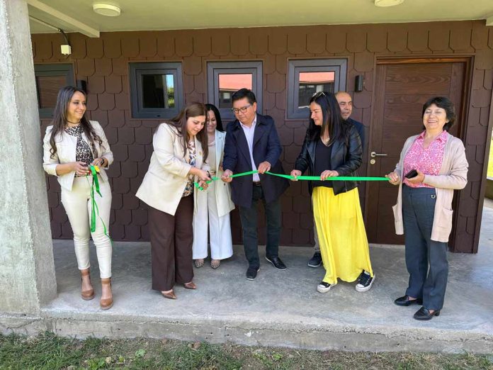 Inauguran nueva Sala de Audiovisuales para potenciar la docencia y el aprendizaje del sector agropecuario