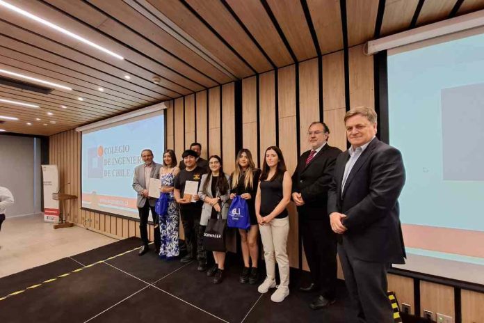 La Facultad de Ingeniería de la Finis logra por segundo año consecutivo el primer lugar del concurso Innovando con Ingeniería