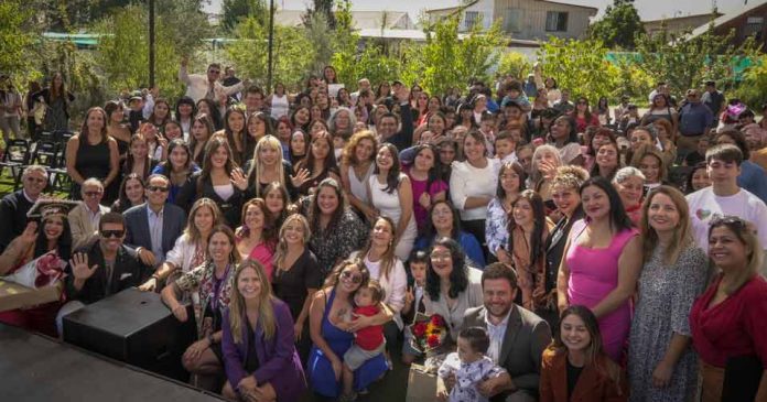 “Belleza por un Futuro” celebra la graduación de más de 200 nuevas expertas en peluquería