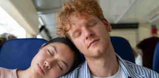 ¿Viajas en bus? Conoce cómo puedes descansar mejor en trayectos largos