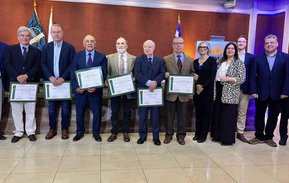 Colegio de Ingenieros Agrónomos de Chile realiza su Ceremonia Anual de Premiación 2025