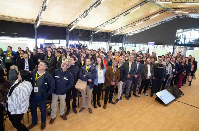 Cooperativas del Sur es reconocida con el Sello de Innovación Regional en FIT Los Lagos 2025