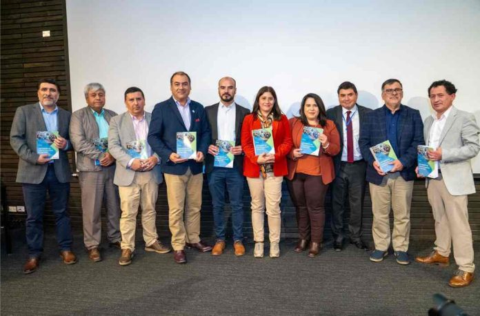 Publican obra clave con la principal evidencia del liderazgo educativo en Chile en los últimos 10 años
