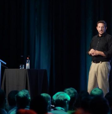 Zack Kass en Expomin 2025: “Una máquina no va a determinar nuestro futuro, sino qué es lo que queremos que la máquina haga por nosotros”