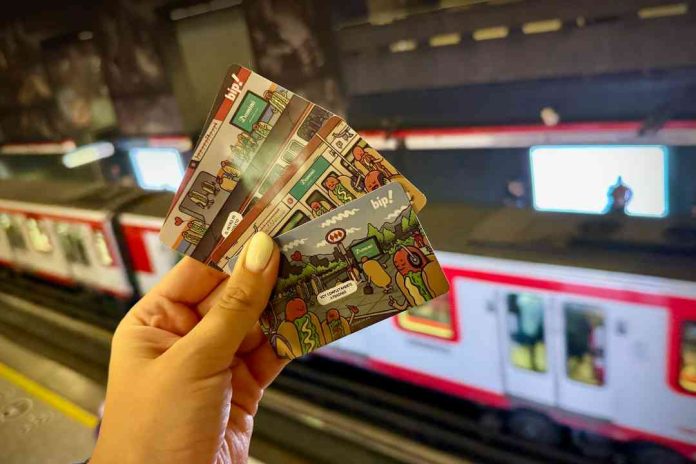 Dominó y Metro lanzan tarjeta BIP