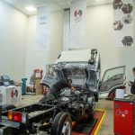 Dos técnicos de camiones Chevrolet-Isuzu representarán a Chile en mundial de Japón