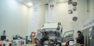 Dos técnicos de camiones Chevrolet-Isuzu representarán a Chile en mundial de Japón