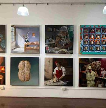 El pan como nunca lo viste: arte, emoción y cultura en la nueva exposición de la biblioteca de Santiago