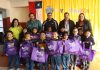 Más de 1300 abrigos nuevos han sido entregados por FedEx y Desafío Levantemos Chile en los últimos tres años a escolares de todo el país