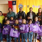 Más de 1300 abrigos nuevos han sido entregados por FedEx y Desafío Levantemos Chile en los últimos tres años a escolares de todo el país