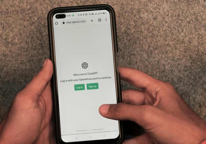 Encuesta: 70% de emprendedores ya ha utilizado herramientas de IA y mayoría la aplica en marketing