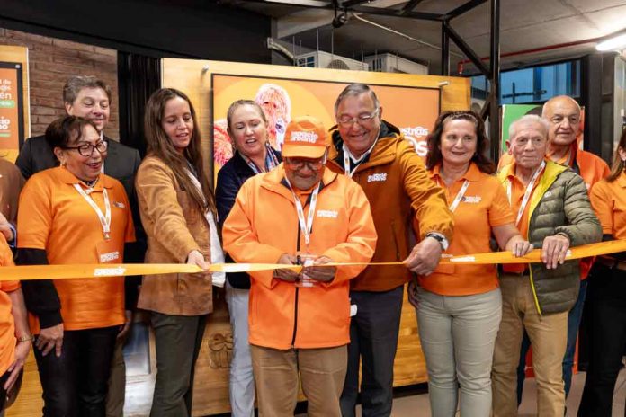 Espacio Urbano lanza programa laboral para personas mayores de 60 años