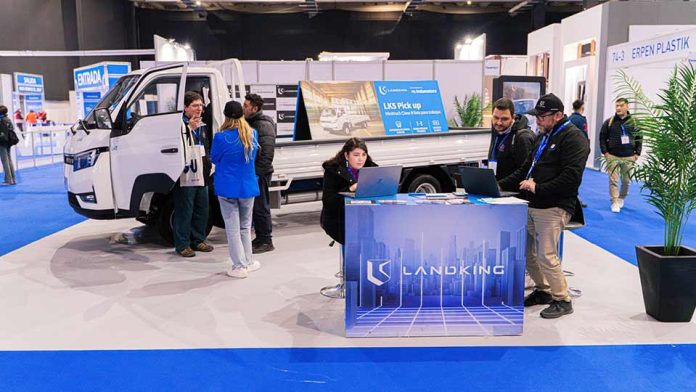 Landking presenta soluciones de transporte para la industria del vidrio en Fevent 2025
