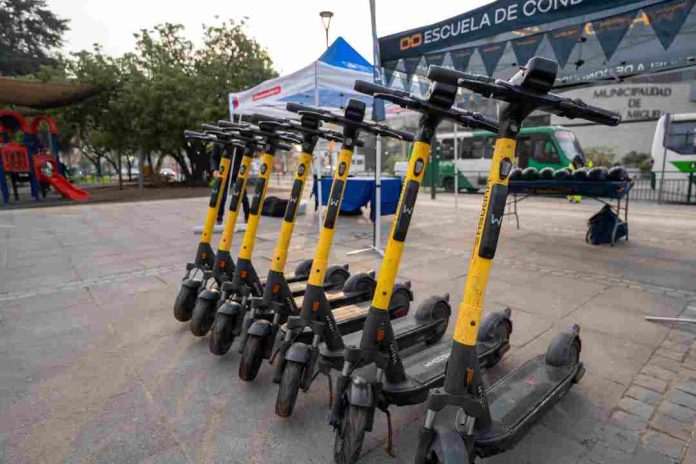 Scooters eléctricos Whoosh llegan a San Miguel para mejorar la movilidad local