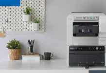 Crea tu marca desde casa y marca tendencia con moda personalizada en Chile 