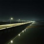 Pruebas de iluminación en puente más largo de Chile