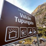 Fundación DeporteLibre y Gobierno de Santiago finalizan instalación de señalética para mejorar la experiencia de montaña en el Refugio Volcán Tupungato