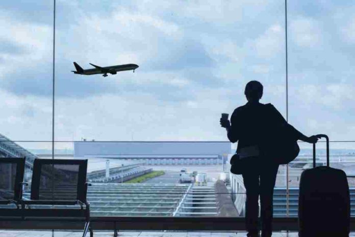 Aeropuerto de Santiago transporta cifra récord de 13,4 millones de pasajeros durante el primer semestre